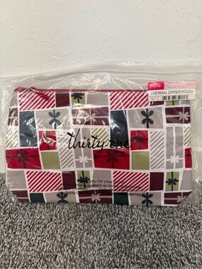 Thirty-one Thermal Zipper Pouch-Christmas print Gifts for All